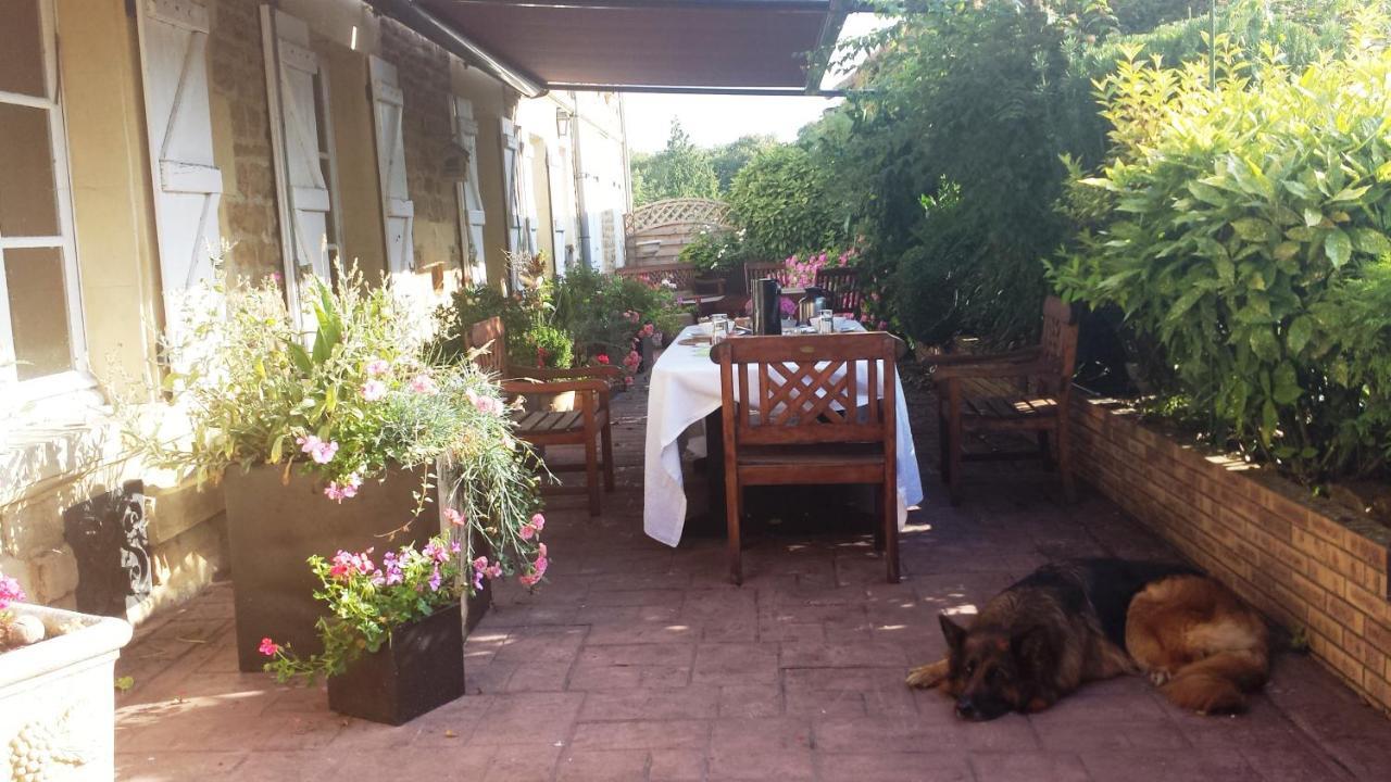 Bed and Breakfast La Ferme De Saint Julien Charleville-Mézières Exterior foto